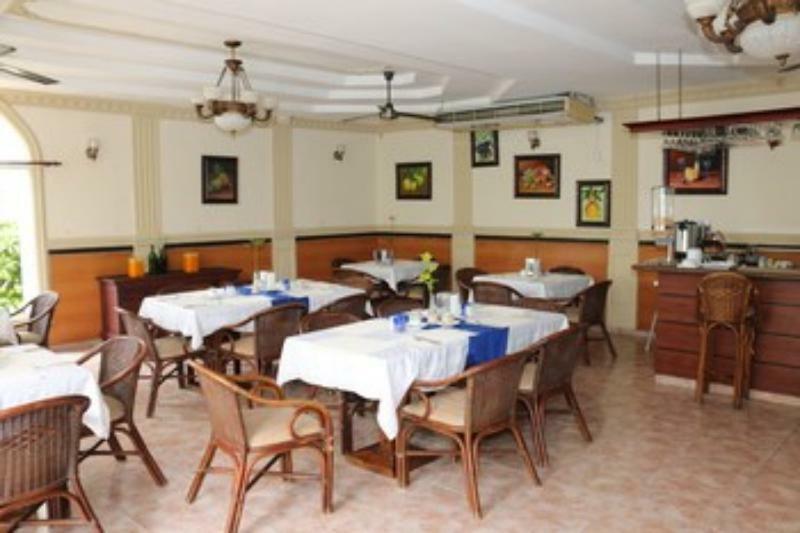 Hotel Dominicana Plus Bávaro Buitenkant foto